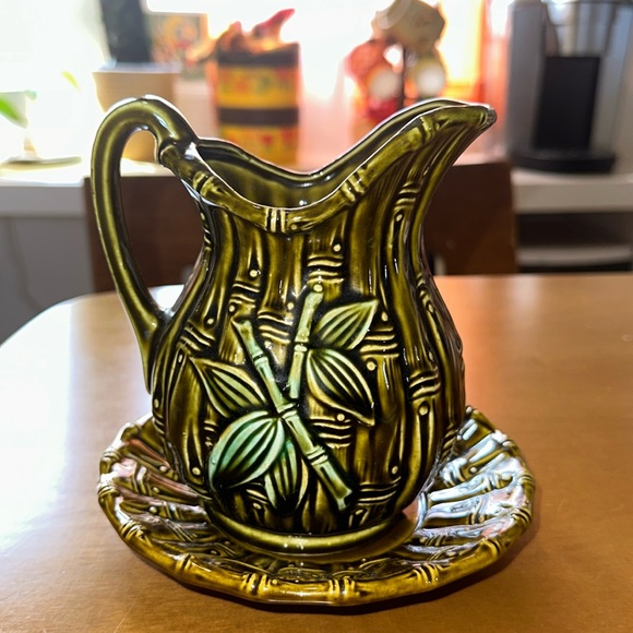 Vintage porcelain pitcher & plate - Picture 3 of 7